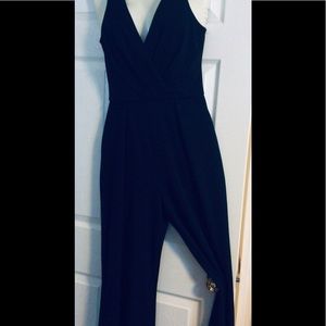 Sleeveless jumpsuit